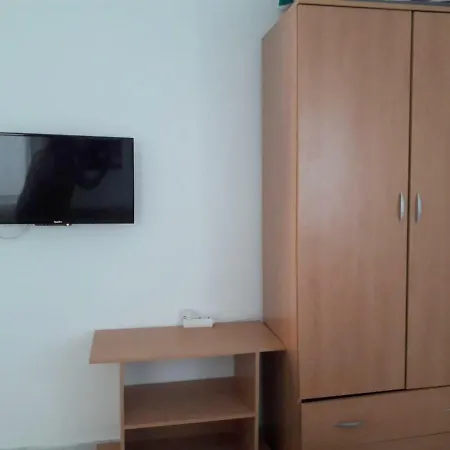 Apartment Rejo *